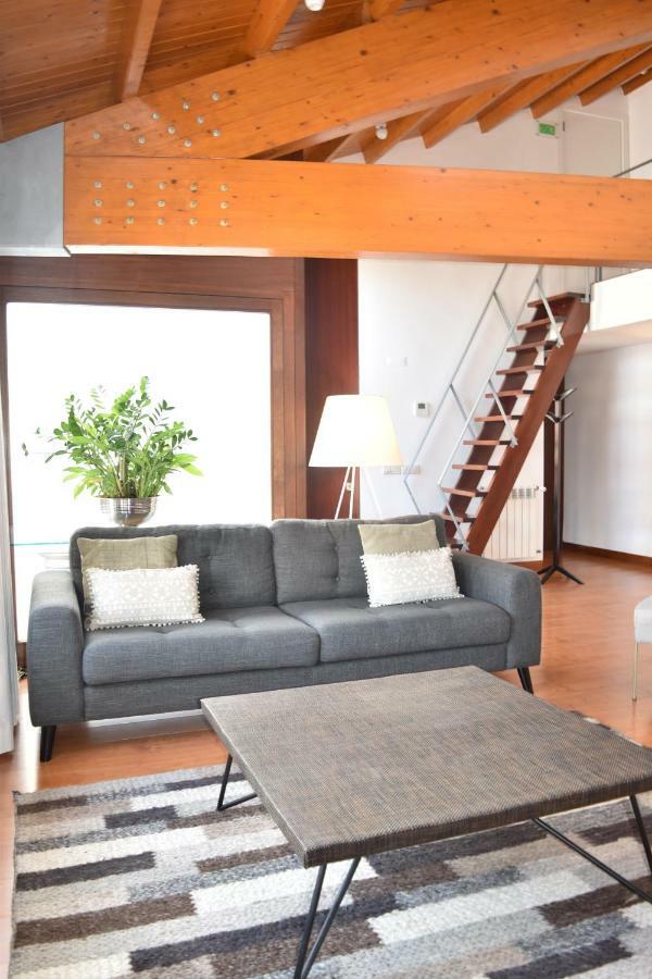 Architect-Designed Loft In A Historic Hilltop Neighborhood Lisboa Kültér fotó