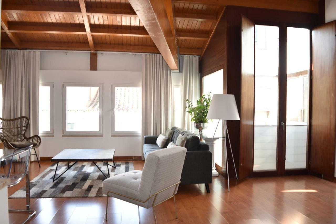 Architect-Designed Loft In A Historic Hilltop Neighborhood Lisboa Kültér fotó
