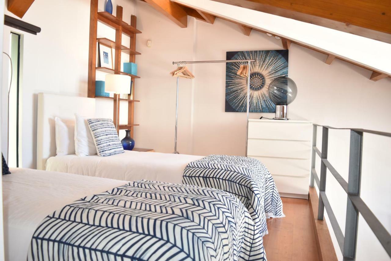 Architect-Designed Loft In A Historic Hilltop Neighborhood Lisboa Kültér fotó